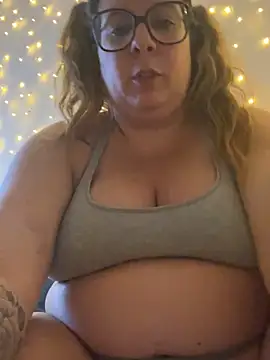 JasmineGlow7 online show from April 12, 11:50 pm