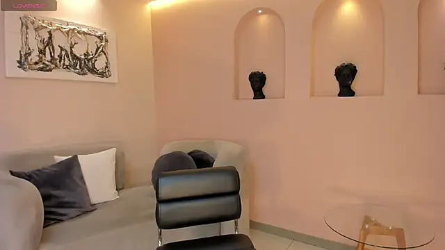 LucieMartin online show from April 6, 7:26 pm