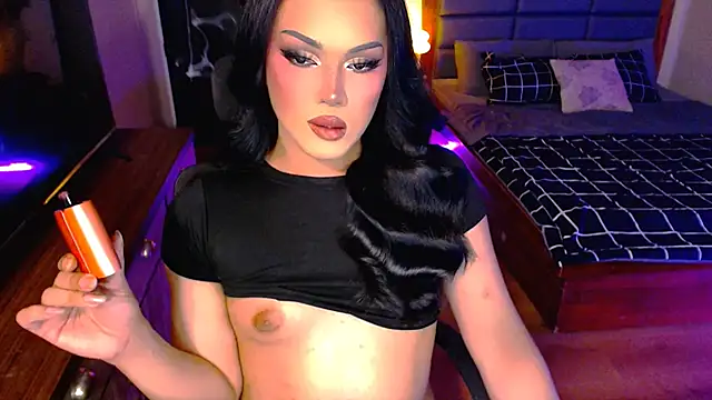 TS Samantha  online show from March 13, 6:31 pm