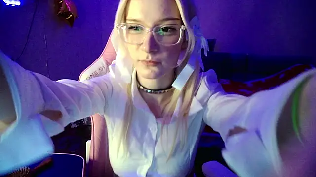 MiraliXSweet online show from February 21, 11:22 am