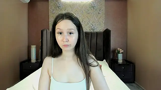 MonicaBev online show from March 14, 9:27 pm