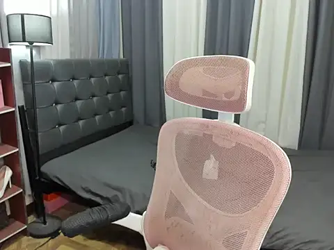 TinyCock Rein online show from March 2, 5:30 pm