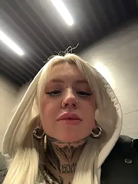 Chiibi online show from February 9, 10:50 am