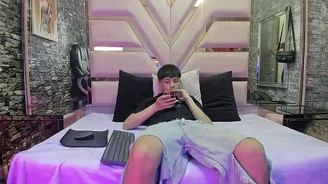 SaxxybunnyAndJayzzy online show from March 23, 10:16 pm