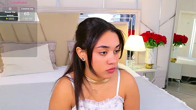 Luna Cortier online show from March 11, 6:06 am