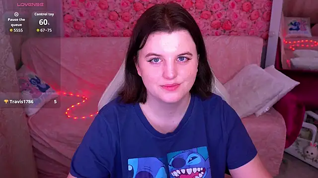 KristiFoxy online show from March 18, 6:40 am