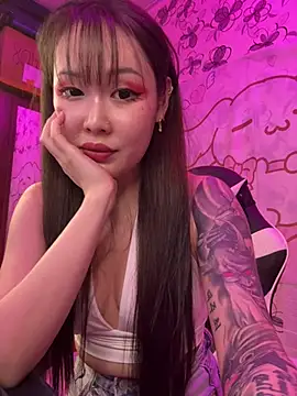 YukiiTYAN online show from June 6, 3:40 pm