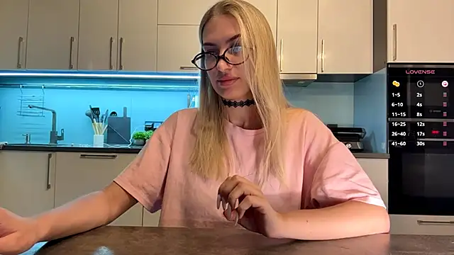 SoftnessMila online show from April 11, 4:43 pm