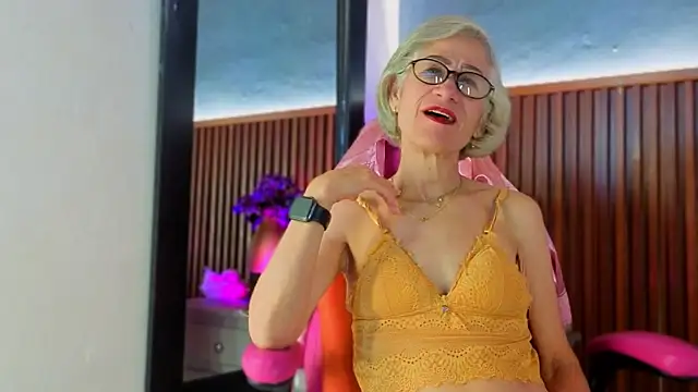 miss monserrate01 online show from March 28, 1:32 pm