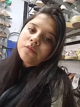 Salome Vivas online show from June 14, 7:36 pm