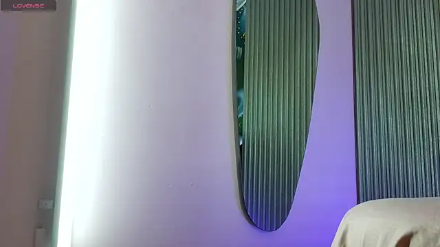 rouxinferno cr online show from March 2, 3:50 am