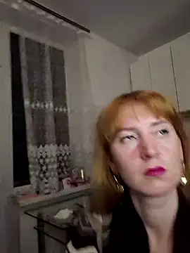 LanaBananaa  online show from March 27, 8:09 pm