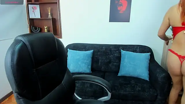 PamelaQueen  online show from March 21, 6:35 pm