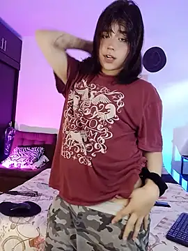 Daniellesins1 online show from May 27, 2:36 pm
