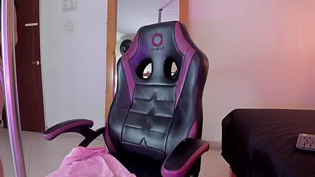 Demon lala online show from March 3, 12:55 pm