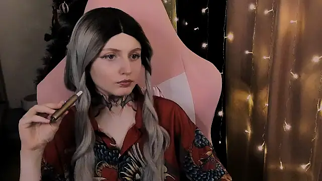 Onyxix online show from February 4, 7:50 pm