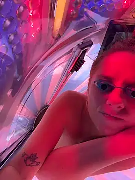 mooviebaby online show from March 27, 5:57 pm