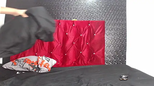 Extreme couple7777 online show from March 7, 4:08 am