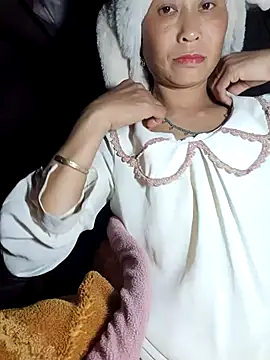 witch-xx online show from March 2, 6:25 am