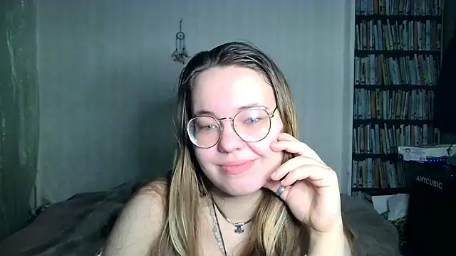 Helen foxygirl online show from February 9, 12:24 am