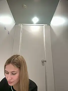 blonde exe online show from July 14, 3:06 pm