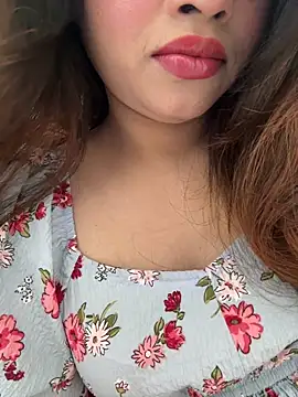 riya sharma11 online show from March 26, 10:55 pm