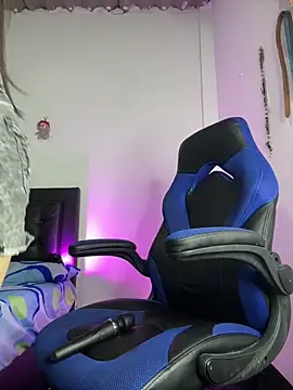 sooe fox online show from March 16, 4:26 am