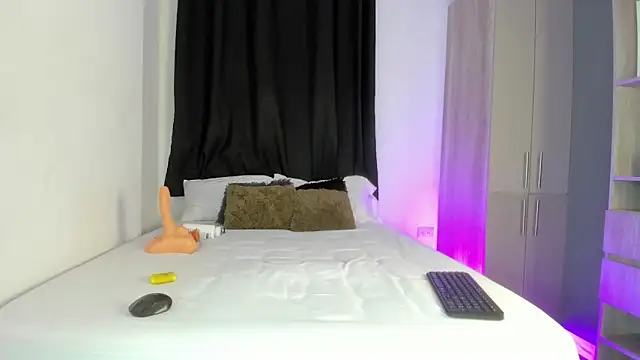 AriSweet  online show from March 14, 3:29 am