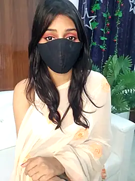 KavyaCurves online show from February 6, 11:02 am