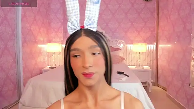  AdharaSkinny online show from February 18, 9:03 pm