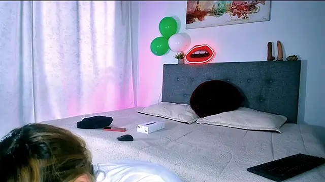 Sharlott 3 online show from March 23, 12:55 pm