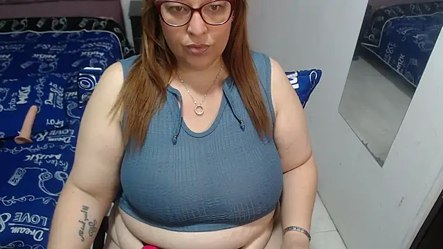 kataleyamilf69 online show from March 20, 1:16 pm