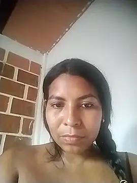 yericacaro online show from February 11, 6:42 pm