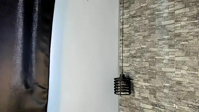 ASHLEY COLLINS1 online show from April 4, 1:43 pm