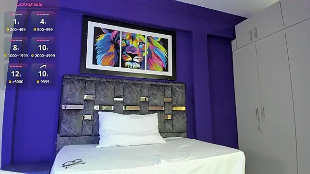 Emylilux online show from February 26, 12:37 pm