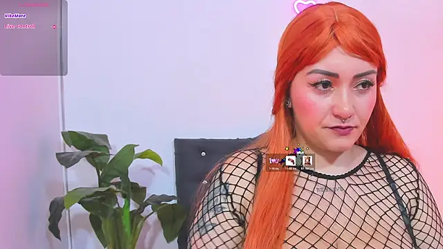 LUNAKITTY TAY online show from March 18, 11:59 am