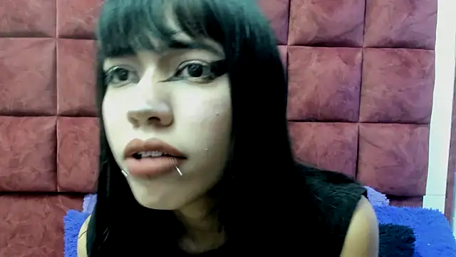 DAKOTALUCIFENA online show from March 11, 3:00 am