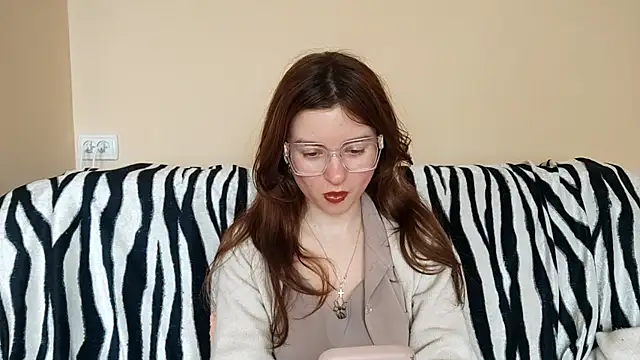 LanitaHemple online show from April 17, 11:12 am