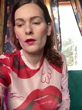 Midnight Munch online show from April 15, 10:05 am