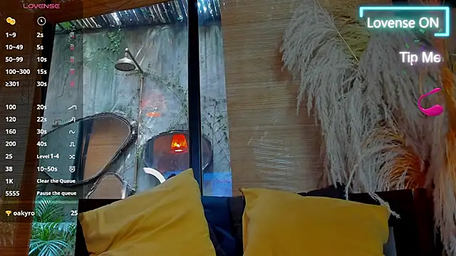 sophieBlair  online show from March 27, 7:14 pm