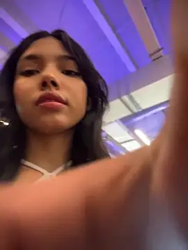 jadelaurent online show from July 17, 8:23 pm