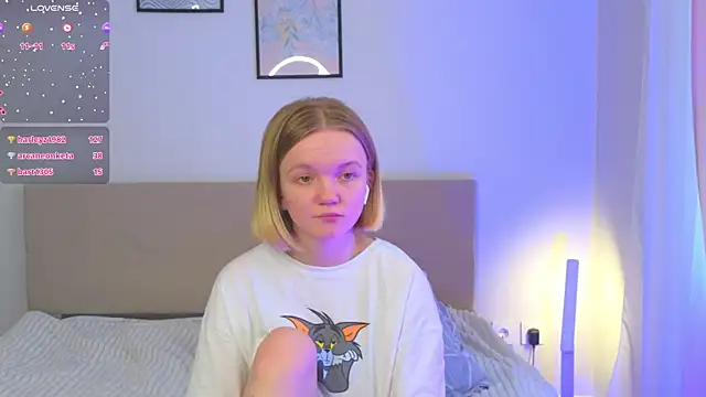 StellaBunny online show from February 22, 11:33 am