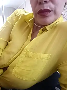 AlisaLowq online show from July 1, 8:58 am