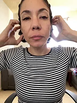 JeanneDuval8888 online show from March 12, 12:13 am