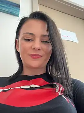 alwayshornyvivi online show from April 13, 8:37 am