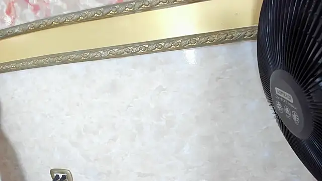 Veronica hottie online show from March 2, 2:46 pm