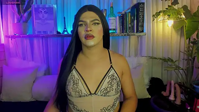 Miss-liaa online show from March 24, 8:47 pm