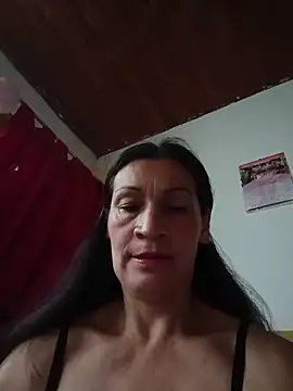 Layla Zaid online show from March 18, 2:11 pm