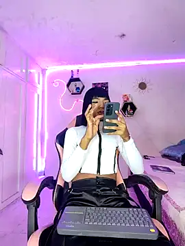 Violeta R  online show from March 22, 5:57 am