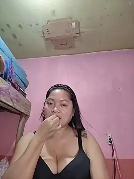 sweety pie18 online show from February 25, 1:20 pm